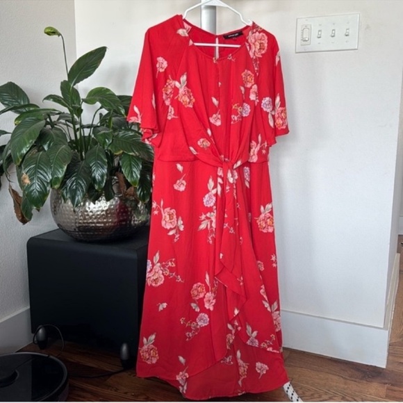 Sugarlips Dresses & Skirts - Sugar Lips Red Floral Chiffon Midi/Maxi Dress Sz XL Crew asymmetrical